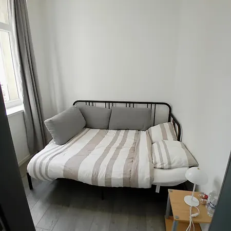 Escale Πανσιόν